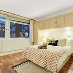 Chic Flat Next To Baker Street