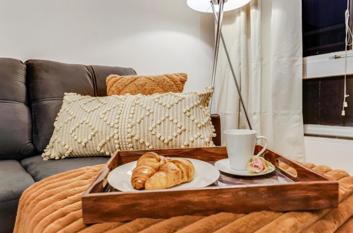 Chic Flat Next To Baker Street Londra