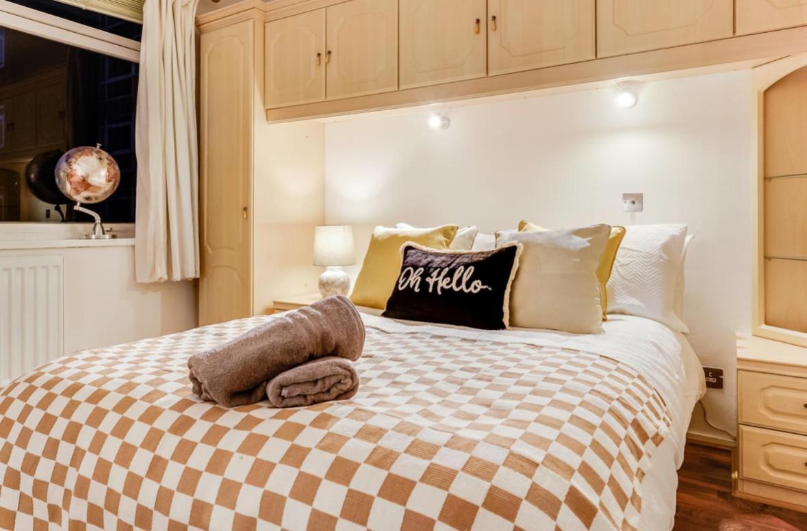Chic Flat Next To Baker Street Appartamento