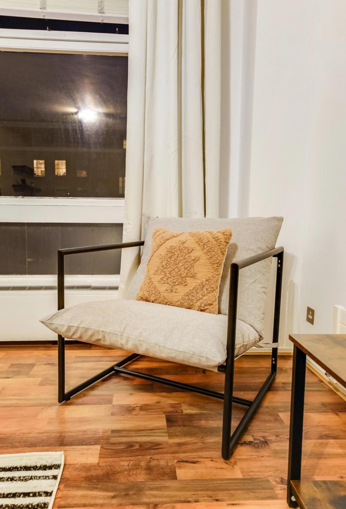 Chic Flat Next To Baker Street Appartamento